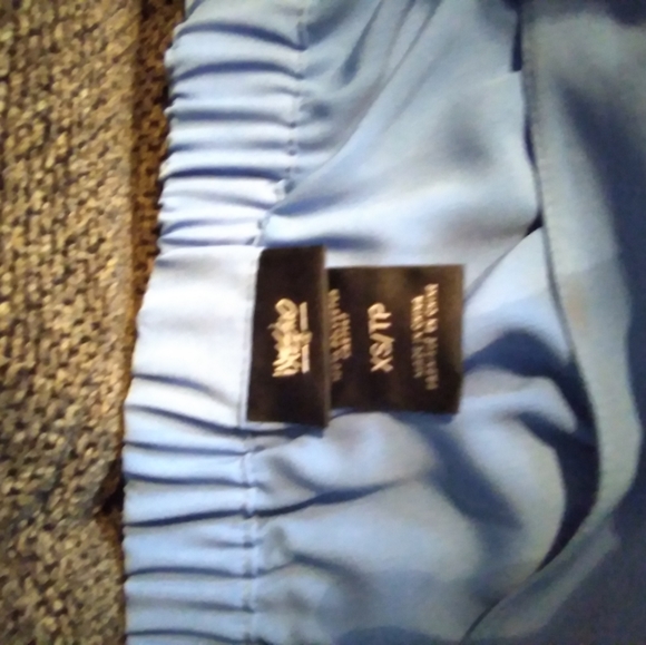 Two tone blue skirt Junior's - Picture 4 of 4